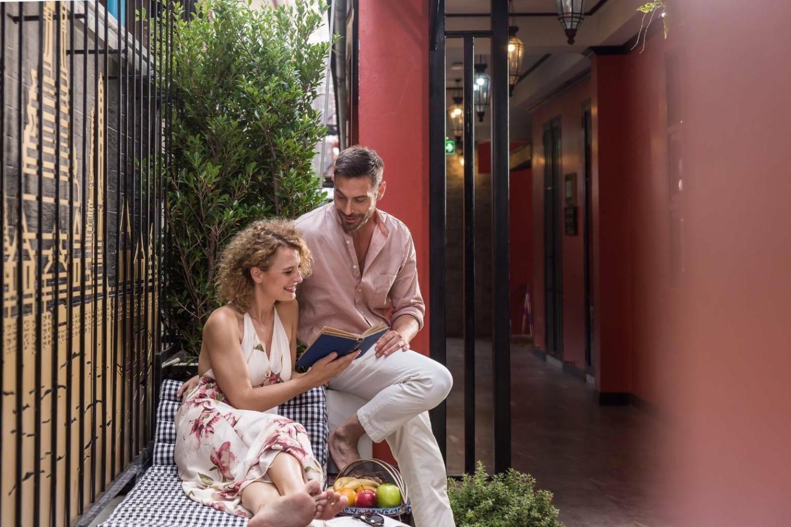 De Phanakron Boutique Hotel Bangkok Bagian luar foto