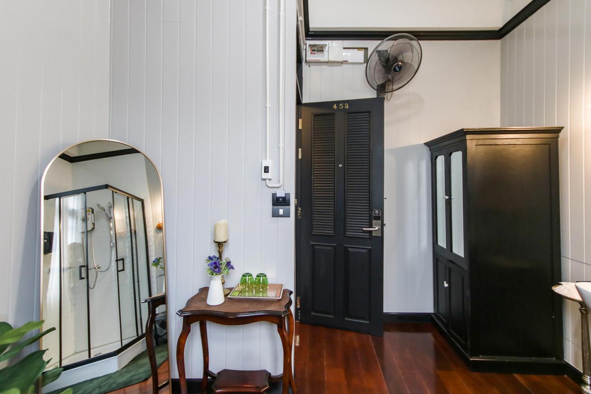 De Phanakron Boutique Hotel Bangkok Bagian luar foto