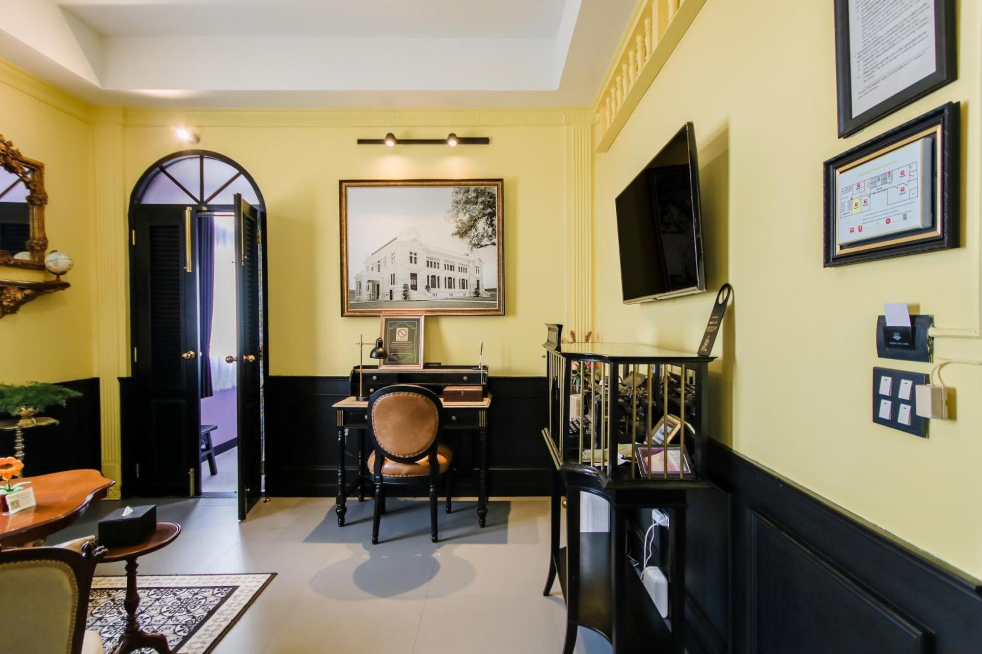 De Phanakron Boutique Hotel Bangkok Bagian luar foto